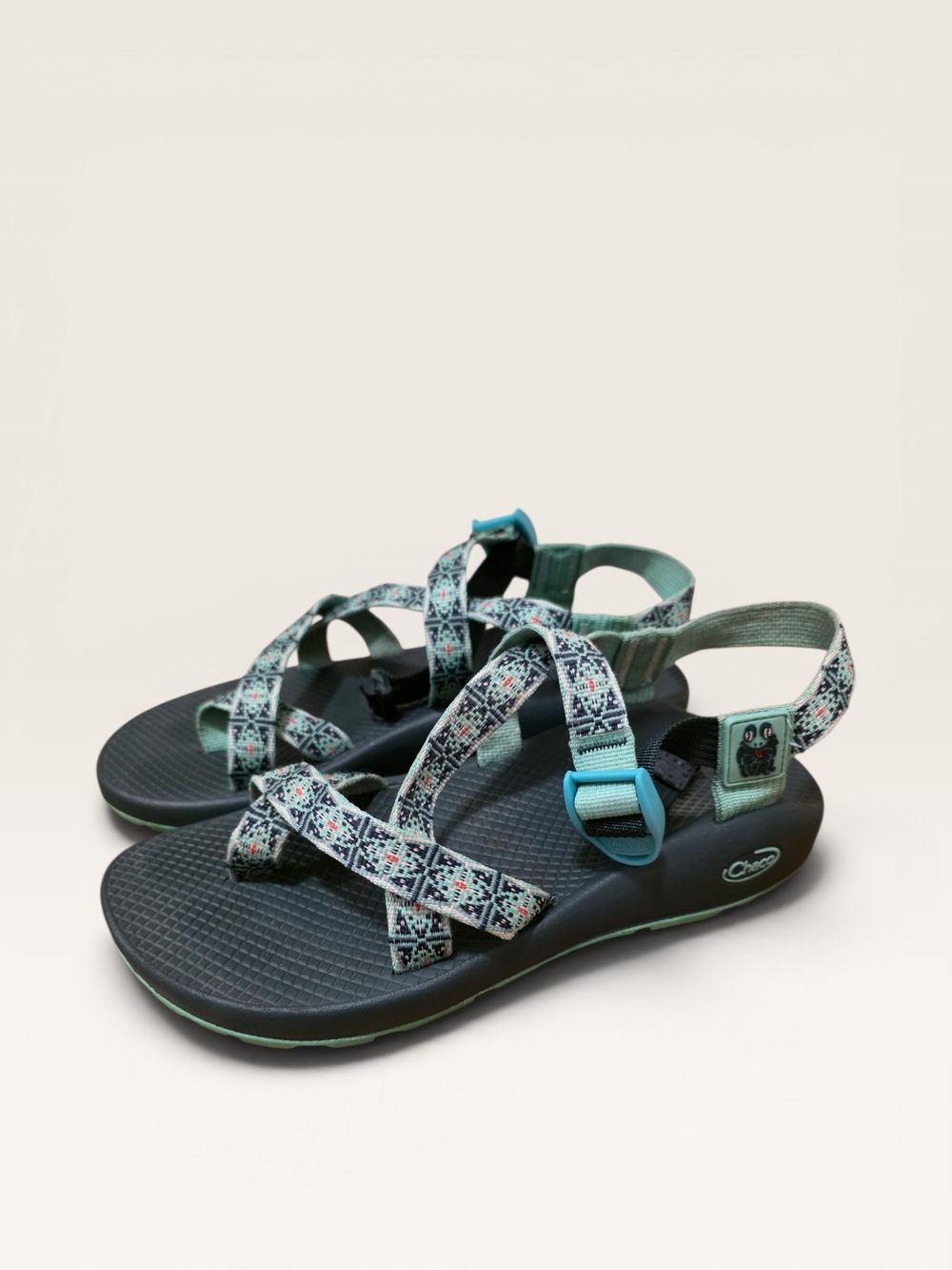 Chaco Women's Size 10  Blk/Grn Buckle Strappy Hiking Outdoors Sport Sandals